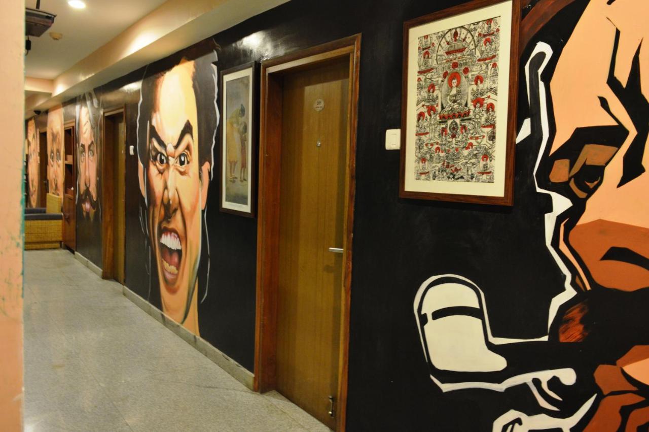 Hotel Rains Inn Guwahati Exteriör bild