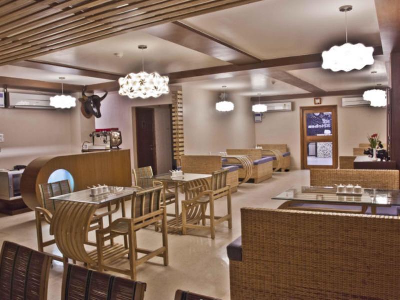 Hotel Rains Inn Guwahati Exteriör bild