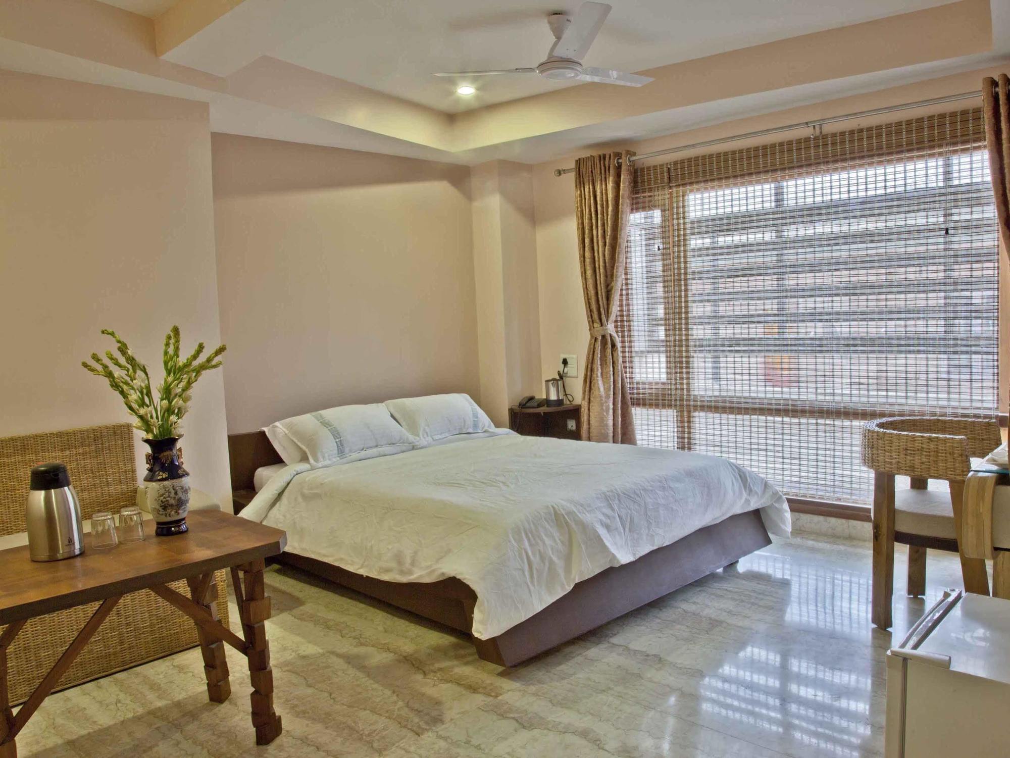 Hotel Rains Inn Guwahati Exteriör bild